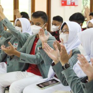 ice breaking di kelas