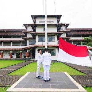 alasan masuk paskibra
