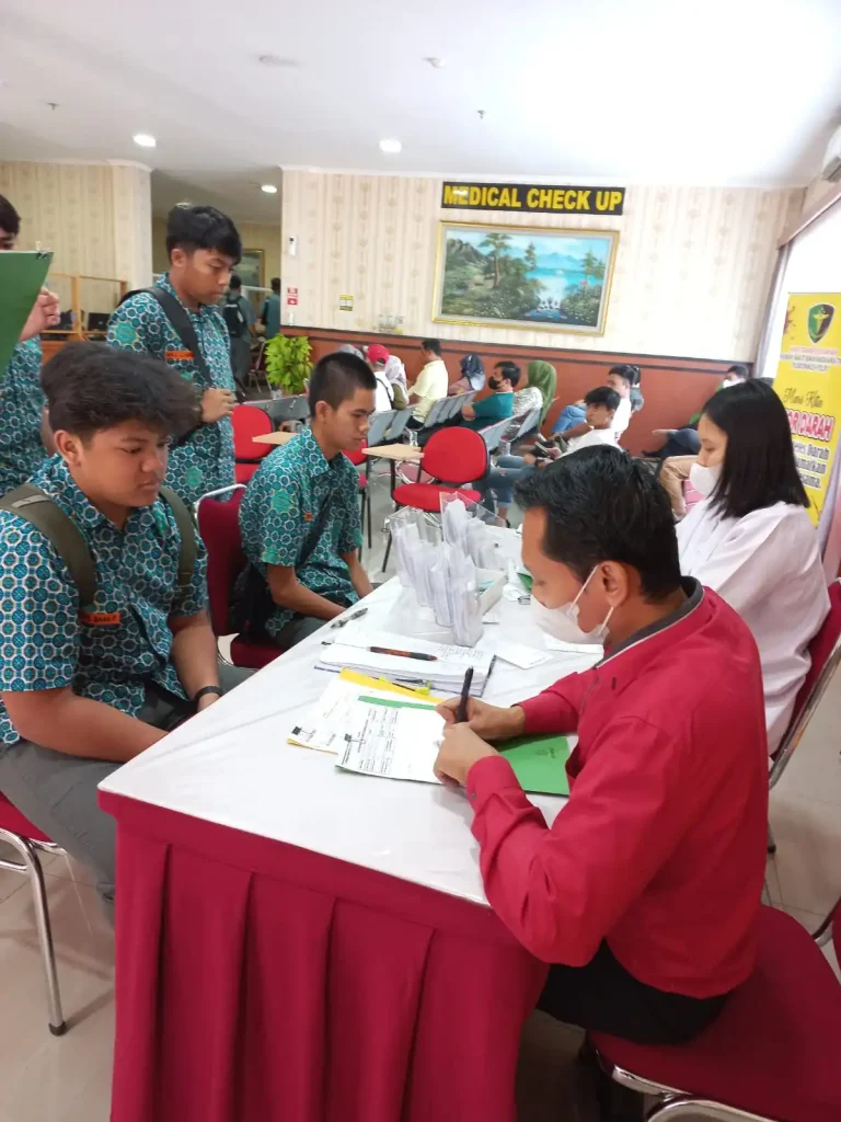 Layanan CATAR: Tes Kesehatan Lengkap Bagi Peserta Didik CATAR 2 CATAR Cek Kesehatan 02
