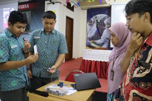 ekstrakurikuler robotik SMA Dwiwarna