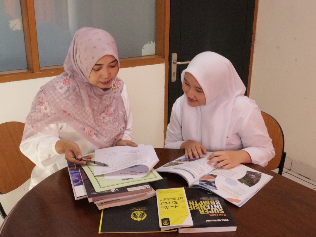 SMA Dwiwarna Boarding School untuk putri