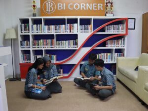 Panduan adaptasi di asrama untuk siswa
