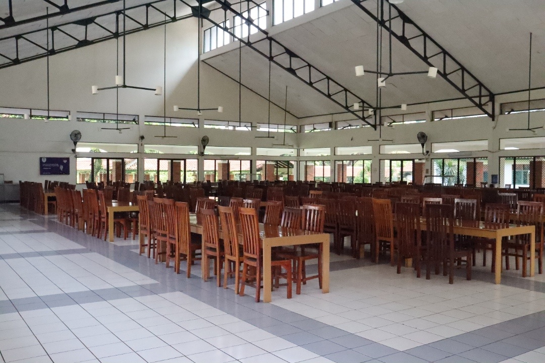Gizi Anak Asrama: Panduan Pola Makan Seimbang di Boarding School 1 Pentingnya keseimbangan gizi anak asrama