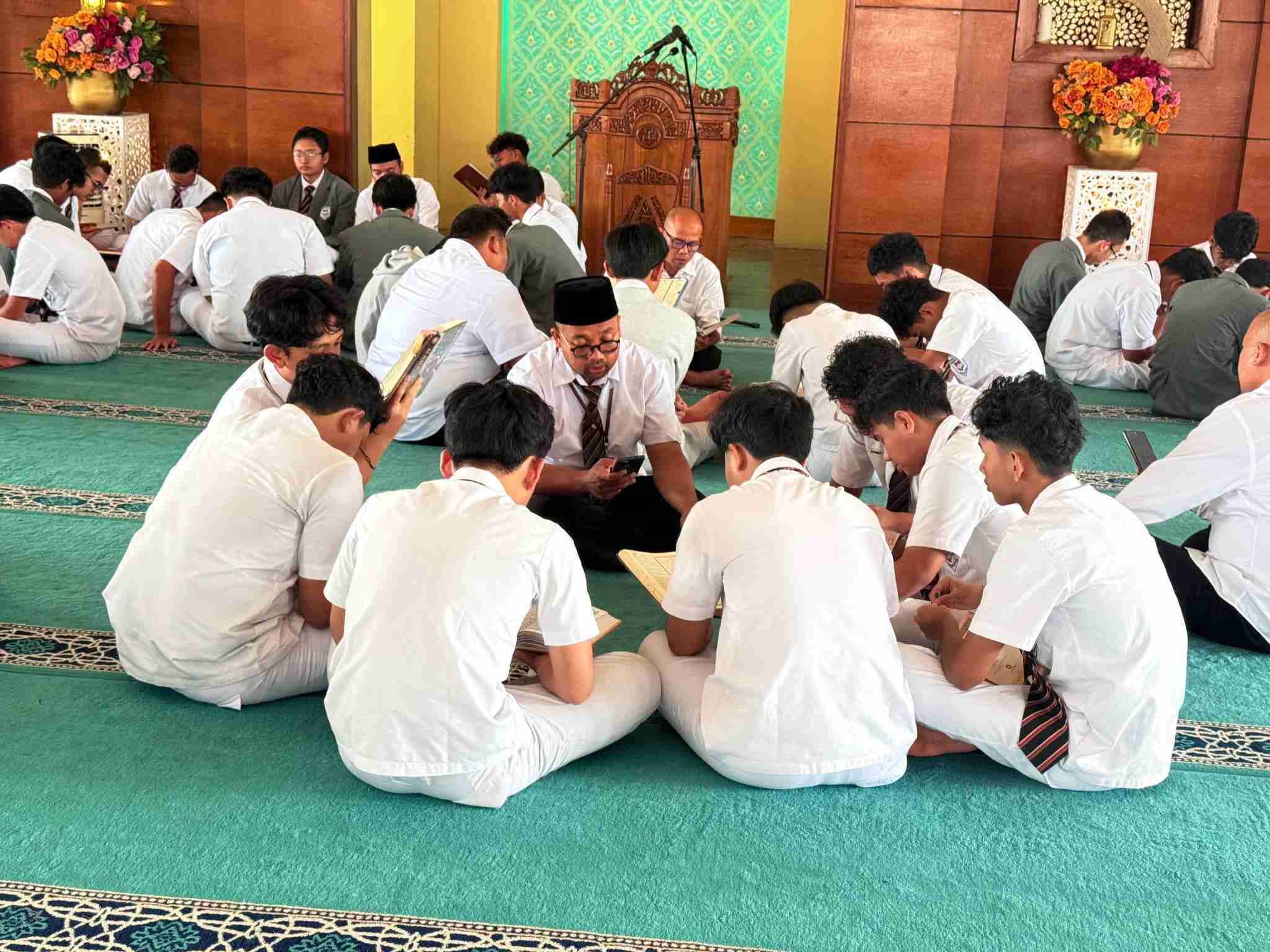 Sekolah islam modern dengan kurikulum khusus